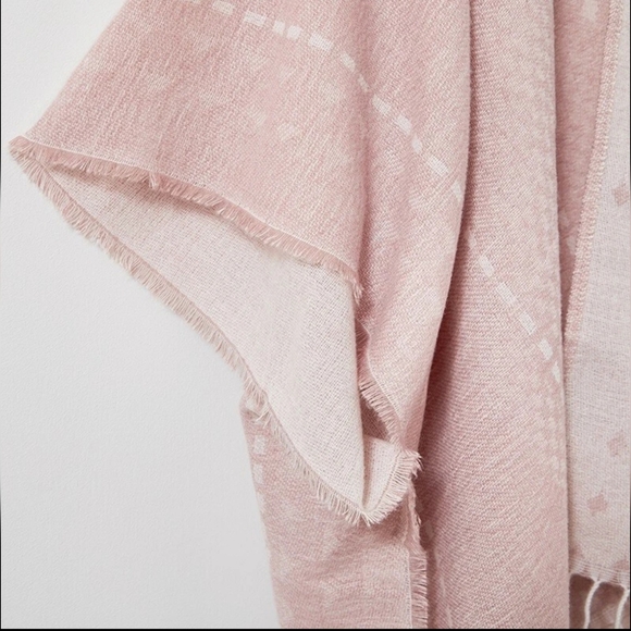 New Gentle Fawn Hermosa Reversible Blush Fringe Hem Kimono Cardigan M/L - Picture 6 of 9